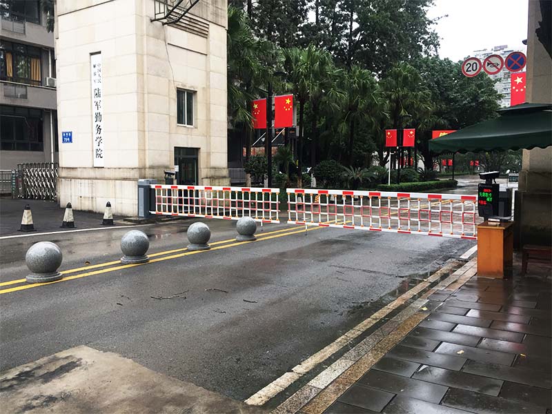 傳統(tǒng)停車場進(jìn)行車牌識別系統(tǒng)改造需要注意哪些？